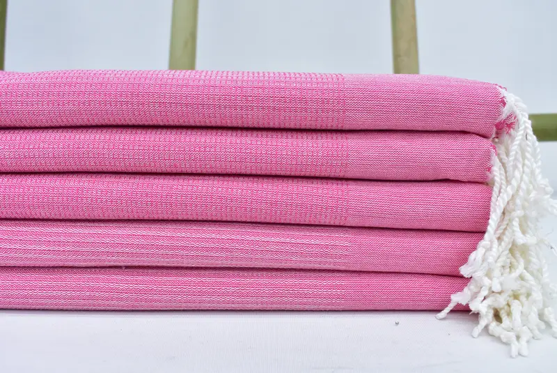 Bath Towel Fuchsia Geometric Turkish Cotton, 70x38 Inches