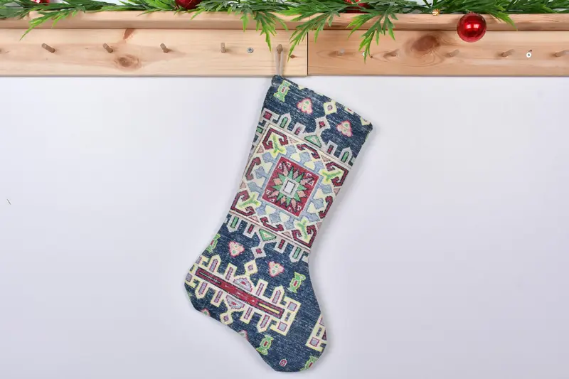 Medias navideñas festivas de color verde y rosa, medias navideñas