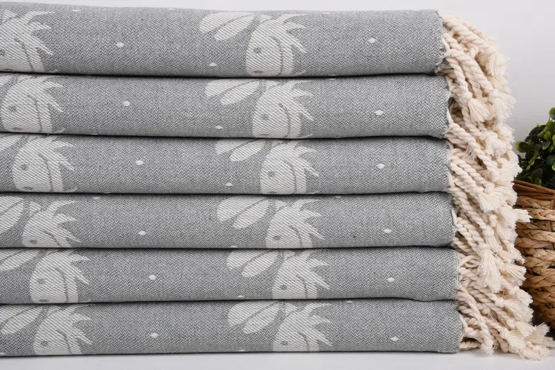 Oversized Beach Towel, Family Gift, Turkish bath towel, Bachelorette Party Gifts, 68x40 Cotton Crab Design Towel, Personalized Gift, Scarf Towel - 3