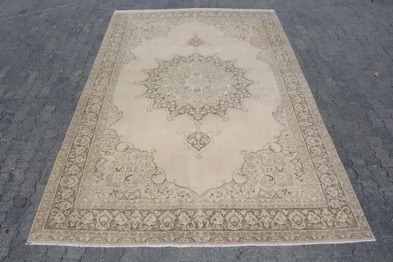 Turkish 6.7x10.1 ft Rug, Large Vintage Rug, Gray White Floral Rug - 1