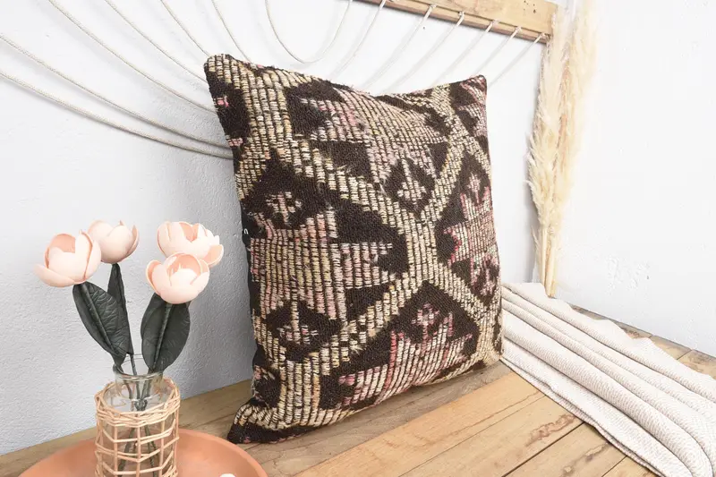 24x24 Beige Pillow, Kilim Pillow Cover, Toss Cushion Case, Cushion, Home Decor Pillow, Designer Throw Pillow Case, Interior Designer Pillow - 1