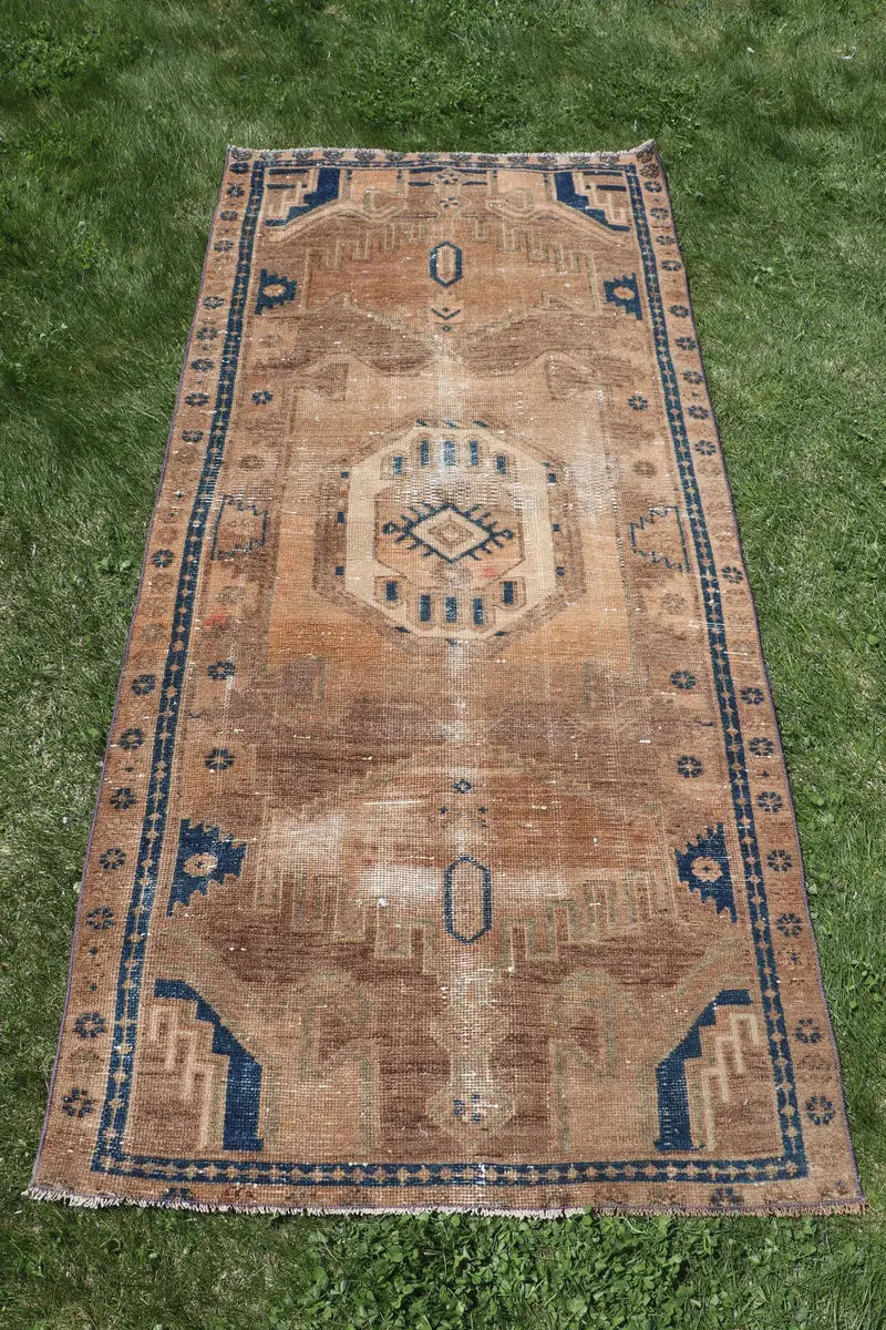 Alfombra Patchwork hecha a mano en marrón y azul, 3,2x7,1 pies