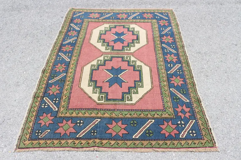 Türk Halısı, Alan 4.7x6.2 ft Vintage Halı, Mavi Kırmızı Çiçekli Yün Halı - 1