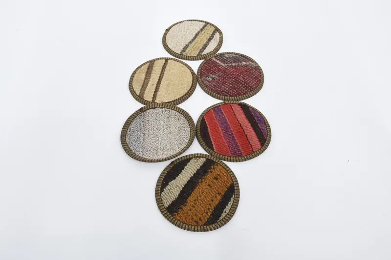 Rot und Bronze gestreifte Untersetzer, Set aus sechs Untersetzern