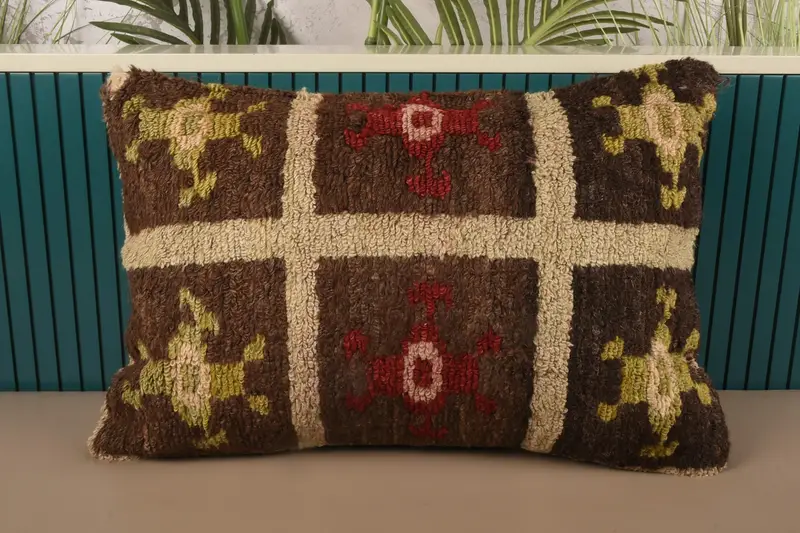 Red Throw Cushion Case, Holiday Decor 40x60 cm Pillowcase, Gift Cushion - 1