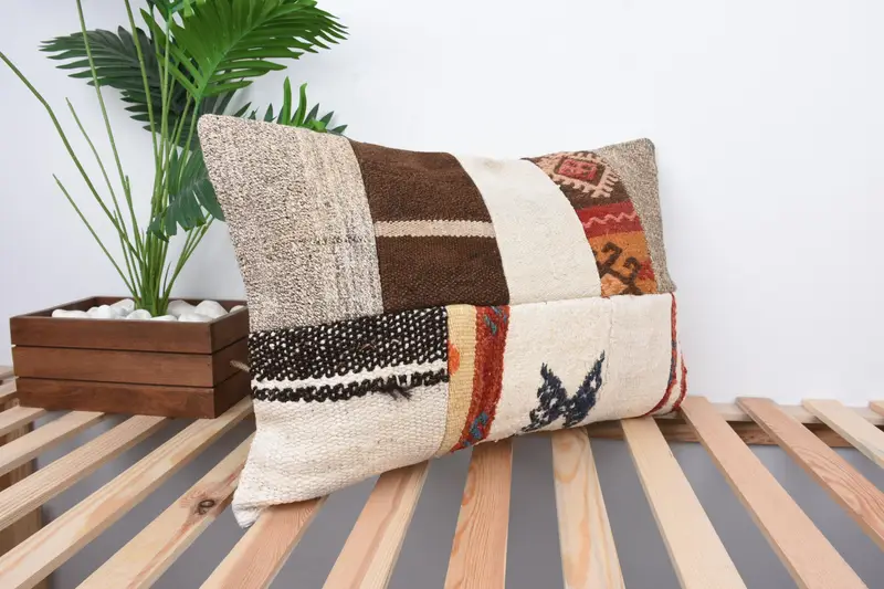 Accent Throw Pillow Sham, 16x24 White Pillow Case, Pillow Cover, Sustainable Pillow, Throw Kilim Pillow, Pillow for Sofa, Gift Pillow - 4