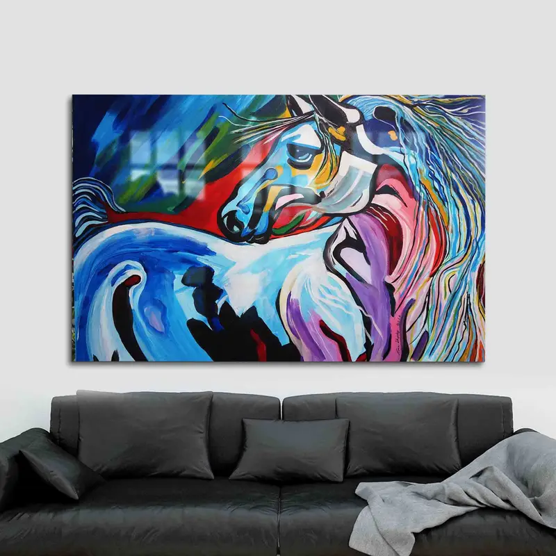 Modernes bedrucktes Glas: Abstrakte, farbenfrohe Pferdekunst für die Inneneinrichtung