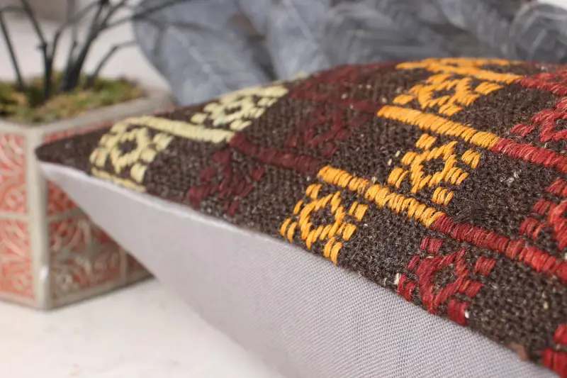 Vintage Kilim Pillow, Kilim Pillow, Turkish Pillow, Customized Pillow Sham, Pillow Case, 12x24 Red Pillow Sham, Morroccon Kilim Cushion Cushion - 7