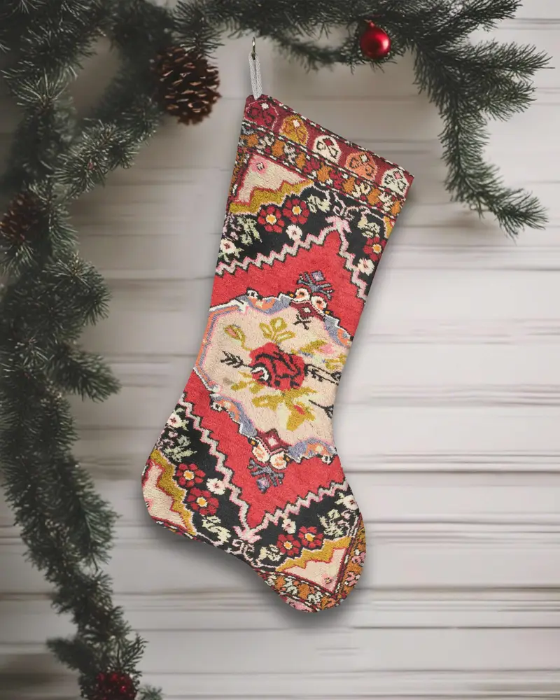 Şenlikli Kırmızı ve Bej Noel Süsleri Çorabı, Rahat Pamuklu Tatil Dekoru