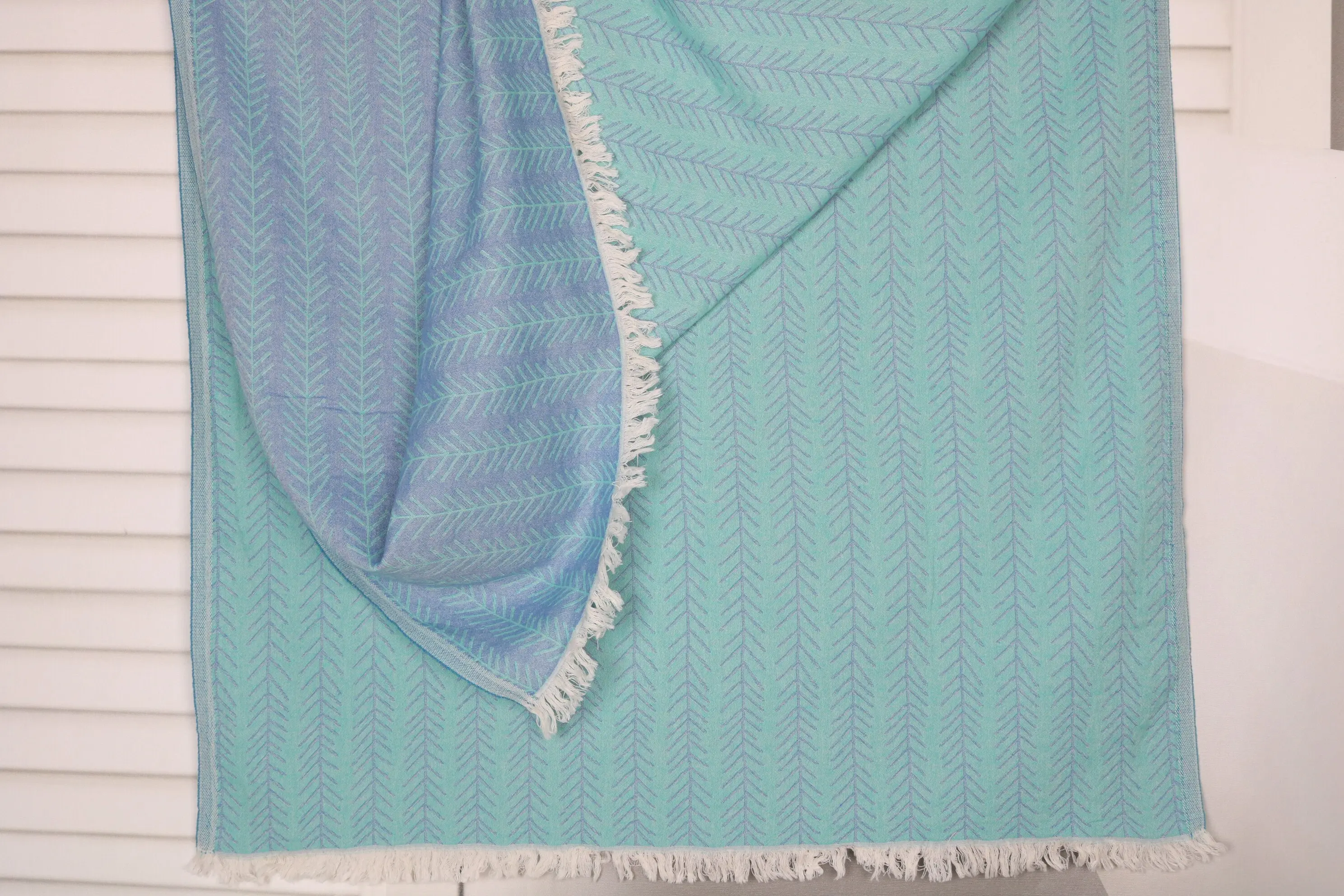 Floral Patterned Bath Towel Turquoise-Sax Blue Organic Cotton, 70x36 Inches - 1