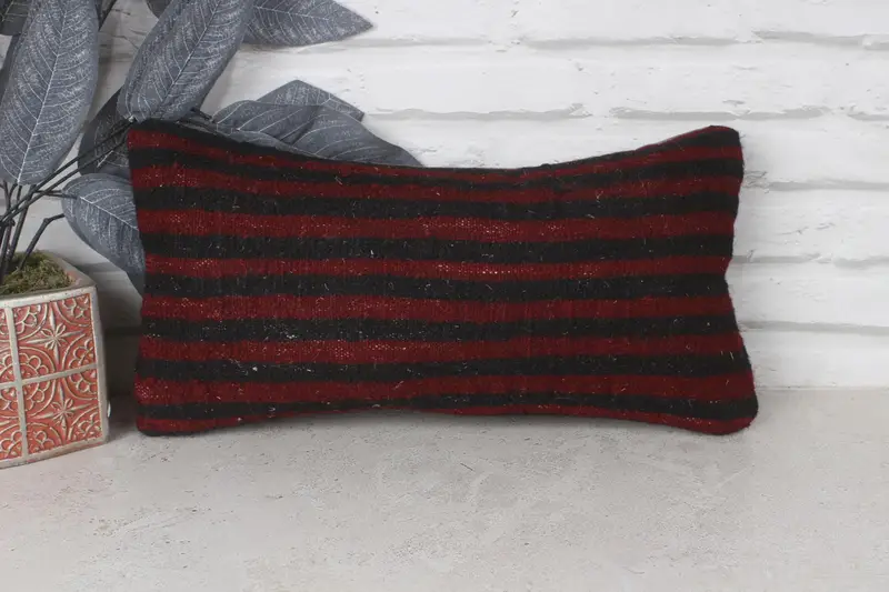 Pillow Sham, 8x16 Red Cushion Cover, Vintage Pillow, Crochet Pattern Pillow Cover, Handmade Kilim Cushion, Throw Kilim Pillow - 1
