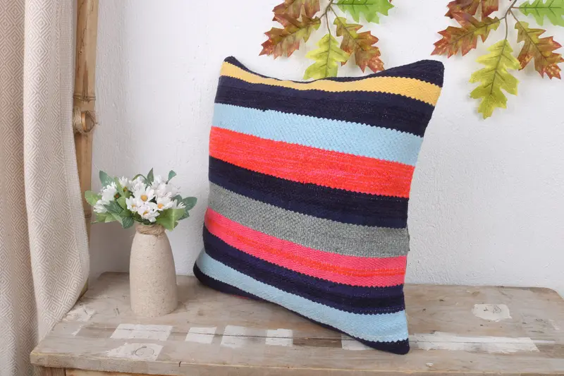 Throw Kilim Pillow, 16x16 Pink Pillow Case, Vintage Kilim Throw Pillow, Handmade Kilim Cushion, Pillow Sham, Ethnic Throw Cushion - 4