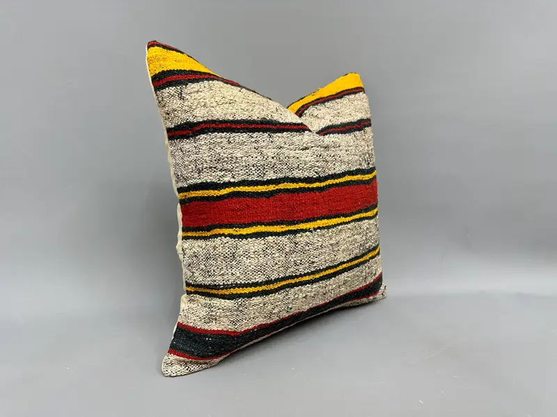 Decorative Pillow Case, 18x18 White Cushion Cover, Vintage Kilim Throw Pillow, Bench Pillow Cover, Gift Pillow, Turkish Kilim Pillow, Pillow Case - 2