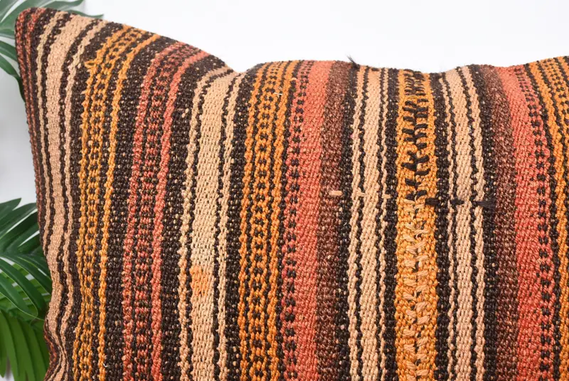 Cushion, Vintage Kilim Throw Pillow, Handwoven Pillow Cover Pillow Sham, Boho Pillow Sham Cover, 20x28 Red Pillow, Kilim Pillow - 2