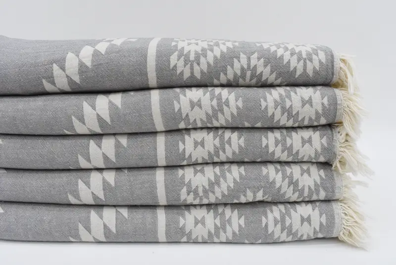 Turkish Beach Towel Monogram, Personalized Beach Towel, Maid Of Honor Gift, Turkish Towel Beach Towel, Bridal Shower Gift, Quick-dry towel