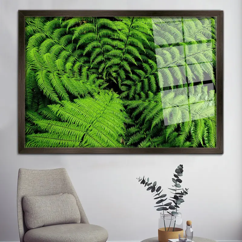 Elegant Shield Fern Printed Glass - Modern Green Design