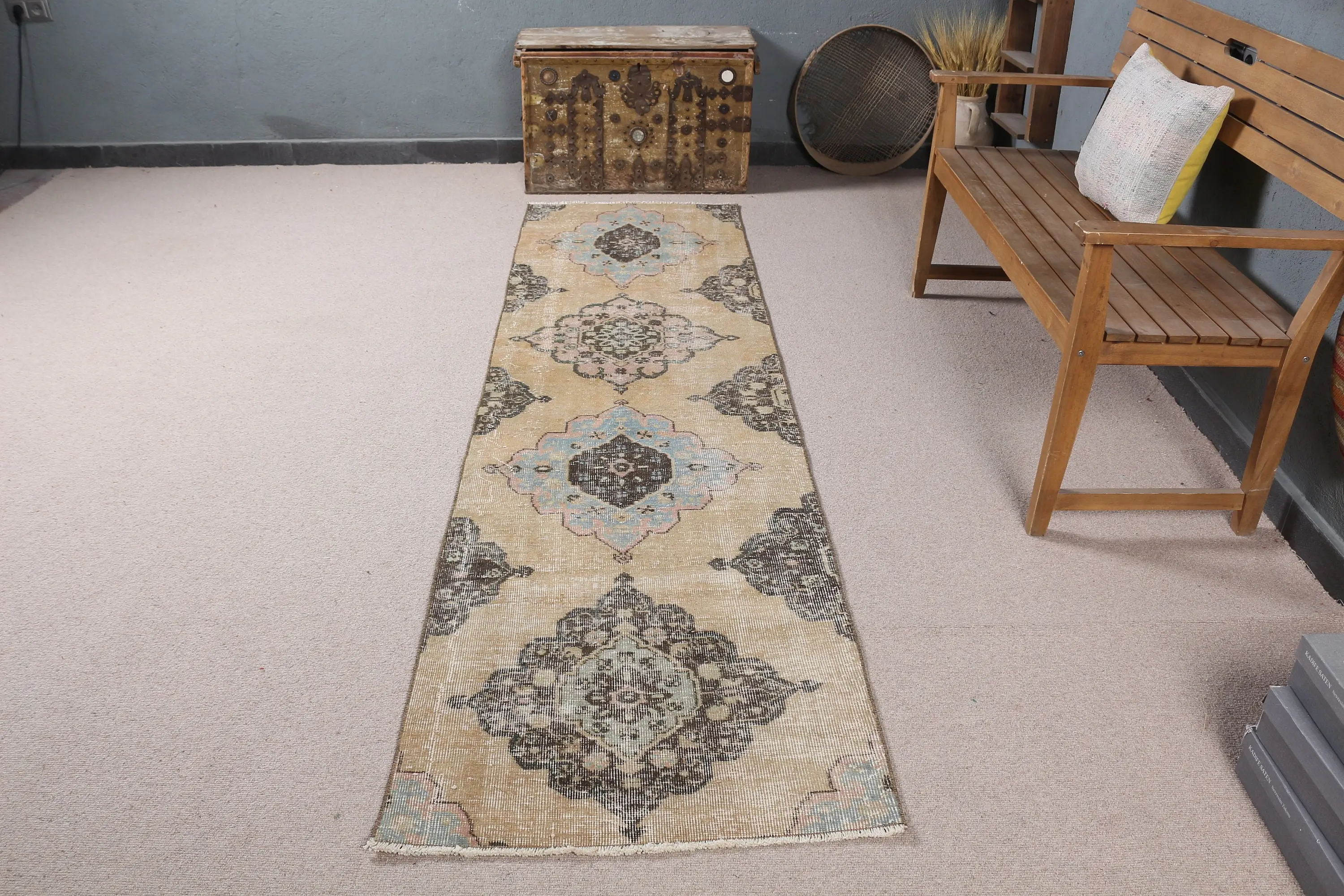 2,5x9,1 ft Vintage Teppich, türkischer Läuferteppich, braun blau karierter Teppich - 1