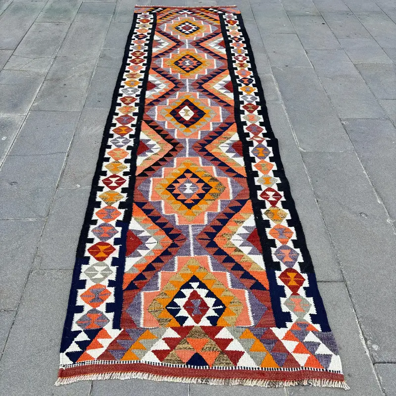 Turuncu, Siyah Çiçekli Halı, 3x10,7 ft Şık Dekor