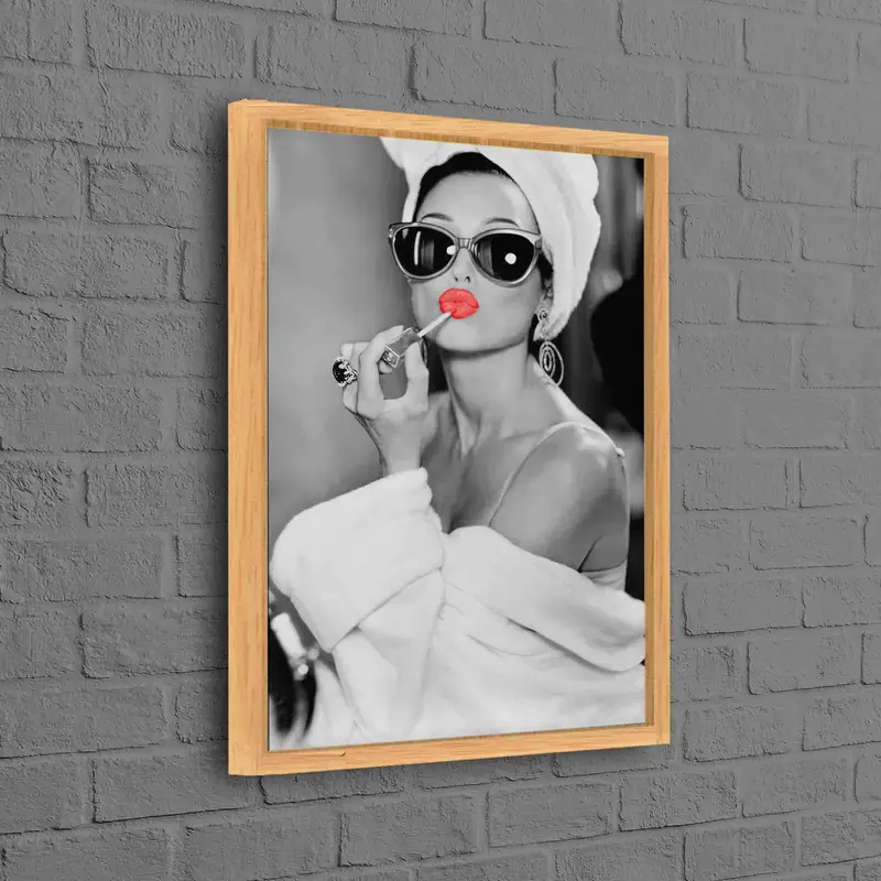 コンテンポラリー オードリー ヘップバーン キャンバス プリント - トレンディなウォールアート