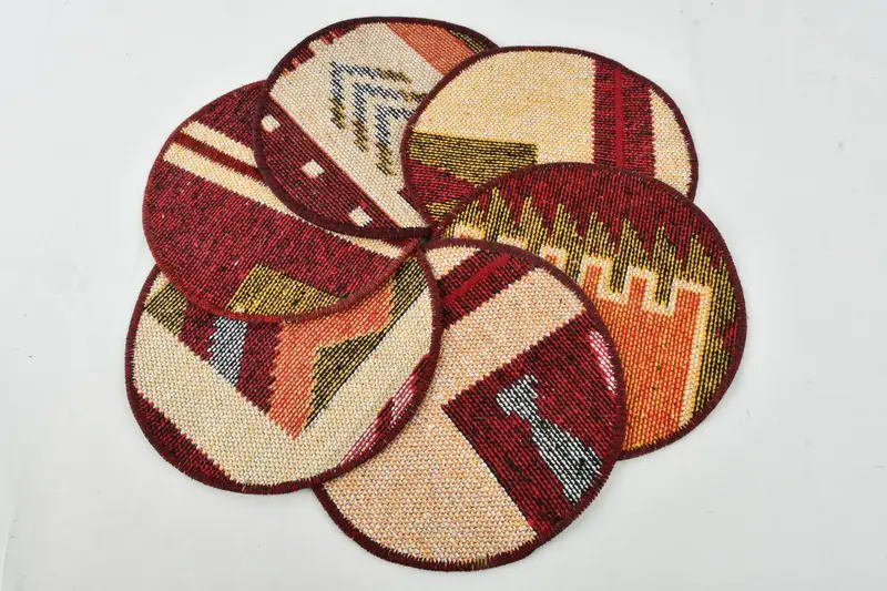 赤とオレンジの織コースター、耐久性のあるスタイリッシュなプレースマット