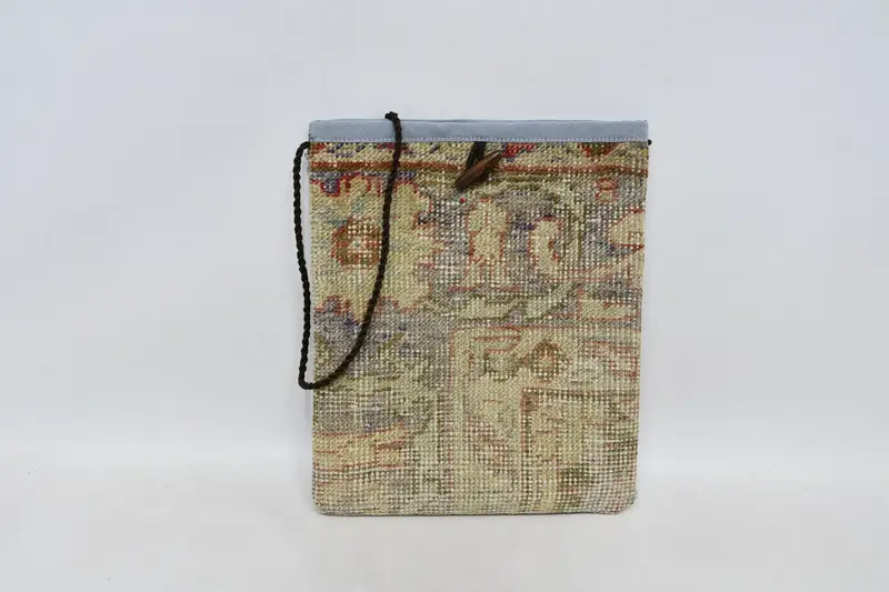 調節可能なストラップキリムバッグ、ヴィンテージモチーフのボヘミアンウールクロスボディバッグ