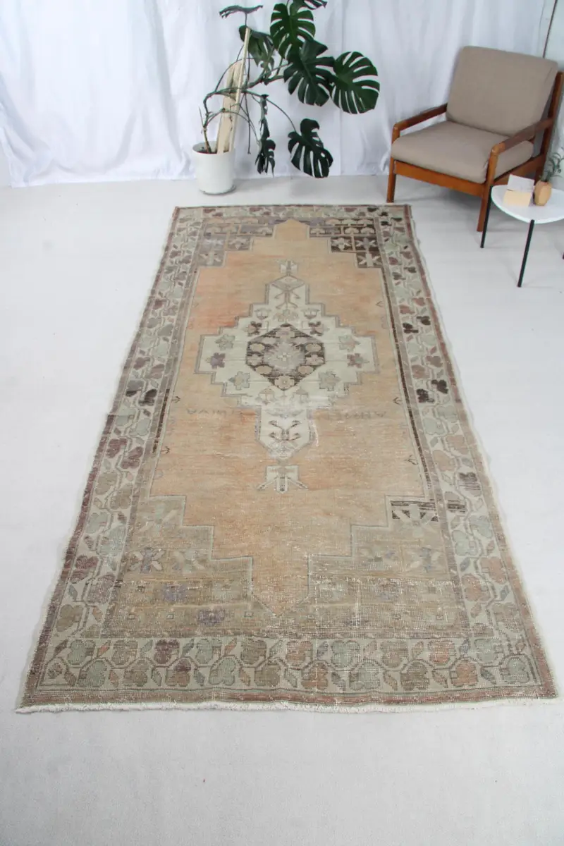 Vintage 4.8x10.6 ft Halı, Oushak Türk Halısı, Kahverengi Bordürlü Yün Halı - 1