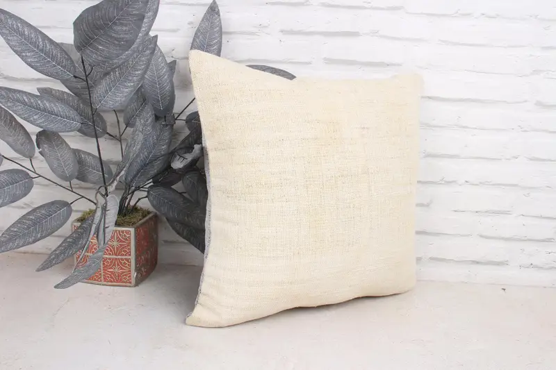 İç Tasarımcı Yastığı, Pastel Yastık Kapağı, Ev Dekoru Yastığı, Yastık Örtüsü, 18x18 Beyaz Yastık Kılıfı, Etnik Kilim Halı Yastığı - 3