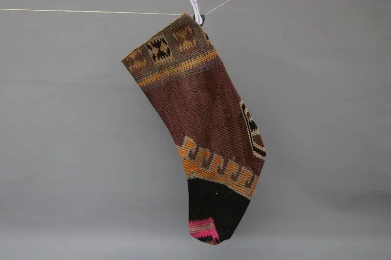 Kahverengi & Pembe Şenlik Çorabı,Süs Desenli Noel Çorabı