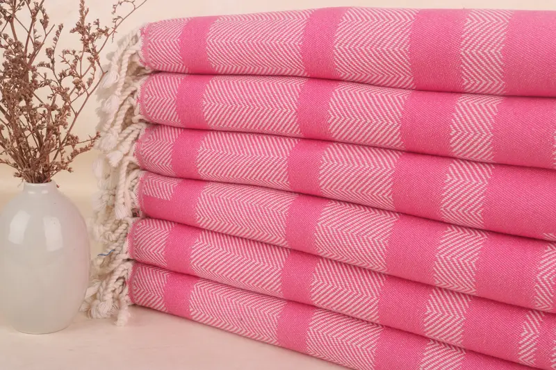 Personalisiertes türkisches Strandtuch, rosa Chevron, Beige, 38 x 67 Zoll