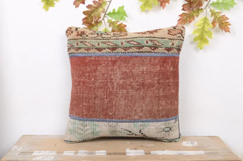 Besticktes Patchwork-Wurfkissen in Grün und Bronze, handgefertigtes Vintage-Kissen