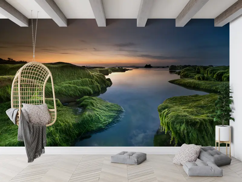 Baskılı Doğa Manzarası Duvar Kağıdı: Yeşil Dağlar ve Nehir