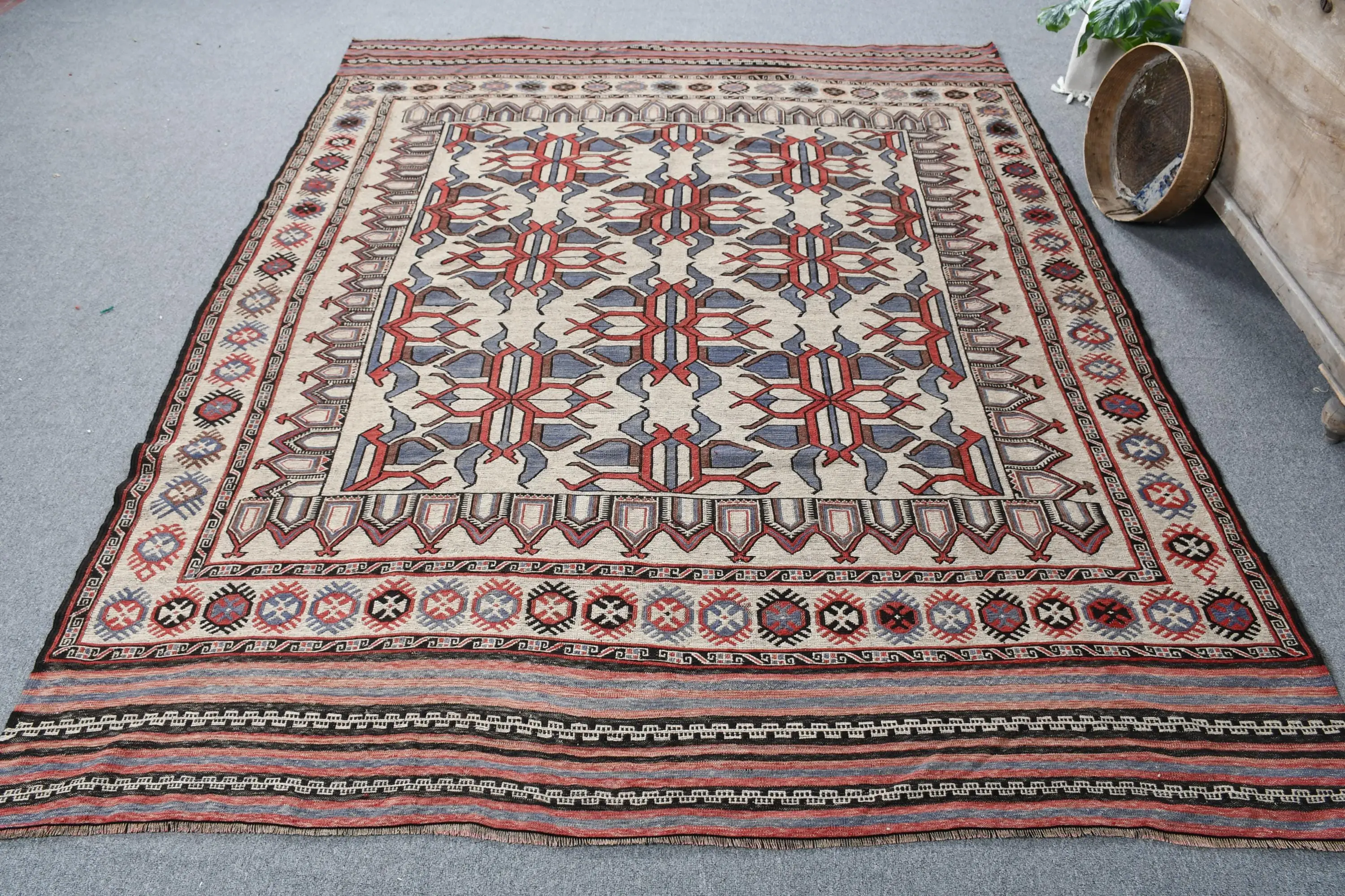 Zarif Bej ve Kırmızı Çiçekli Halı, 6,4x8,1 ft Şık Dekor - 1