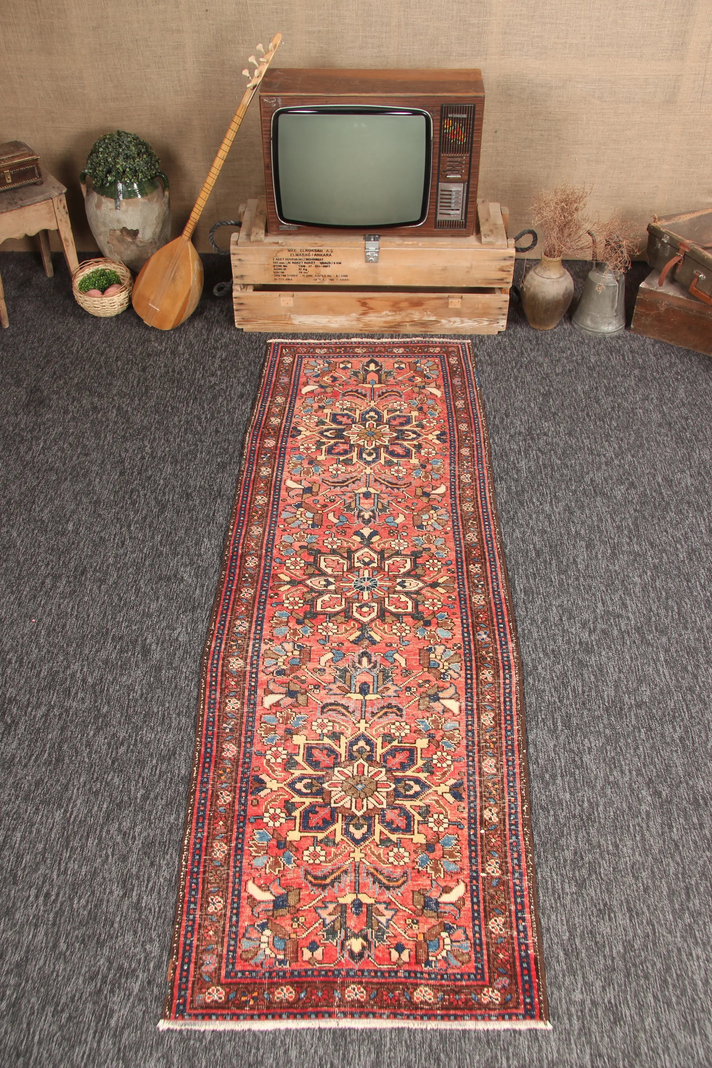 Vintage 2,4x7,7 ft Teppich, türkischer Oushak-Teppich, roter Blumenteppich - 1