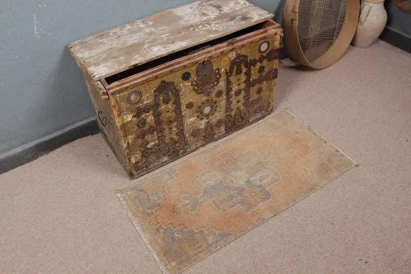 1,6 x 3,1 Fuß großer Teppich, lebendiges Patchwork in Orange und Grün