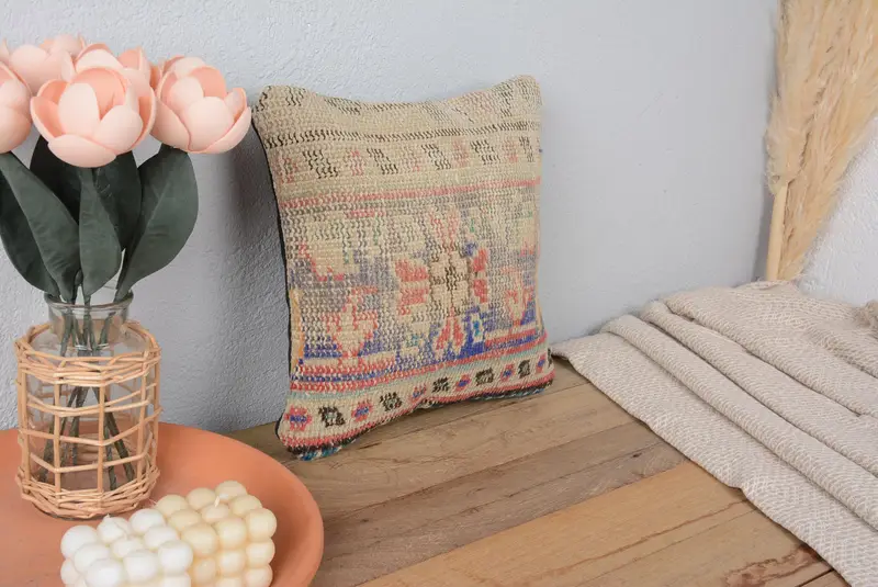 Beige & Bronze besticktes Wurfkissen, Vintage Leinenkissen