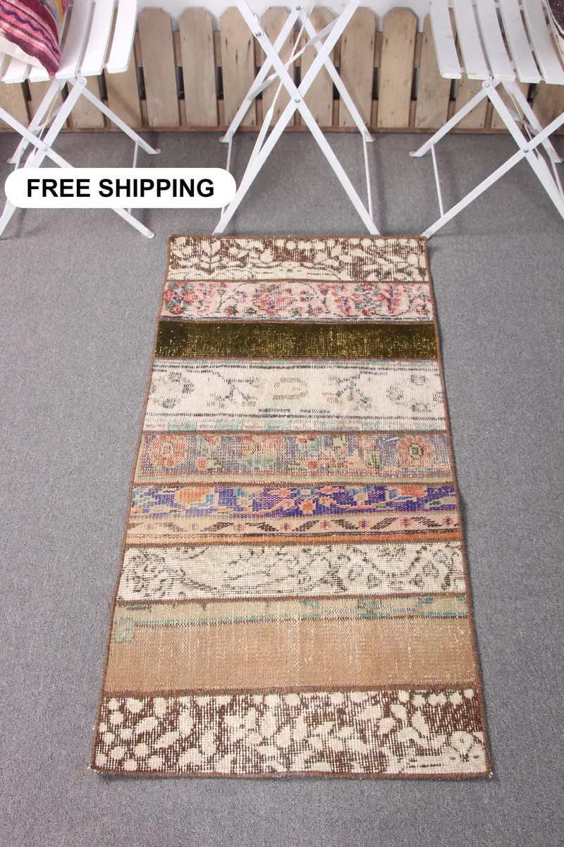 Alfombra marrón y azul, 2,1x4,1 pies con estampado de plantas y árboles