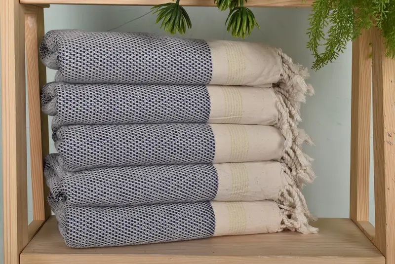 Turkish hand towel, Turkish Towel USA, Gym Towel, Housewarming Gift, Bridal Gifts, Authentic Turkish hammam peshtemal, 68x40 Cotton Striped Towel - 1
