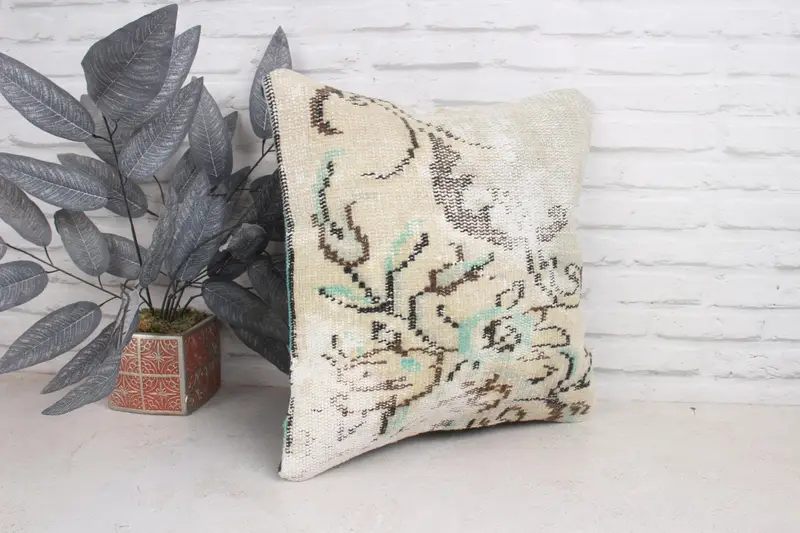 Garden Pillow Case, Boho Pillow Sham Cover, Indoor Cushion Cover, 18x18 Beige Pillow, Boho Pillow, Vintage Kilim Pillow, Pillow Case - 3