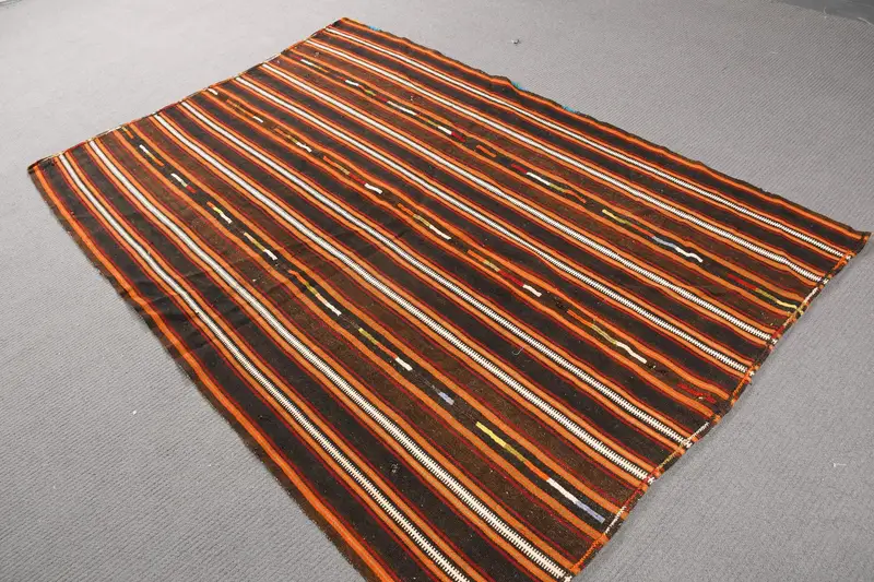 Vintage Turkish Rug 4.9x7.2 ft, Kilim Brown Moroccan Wool Rug - 1