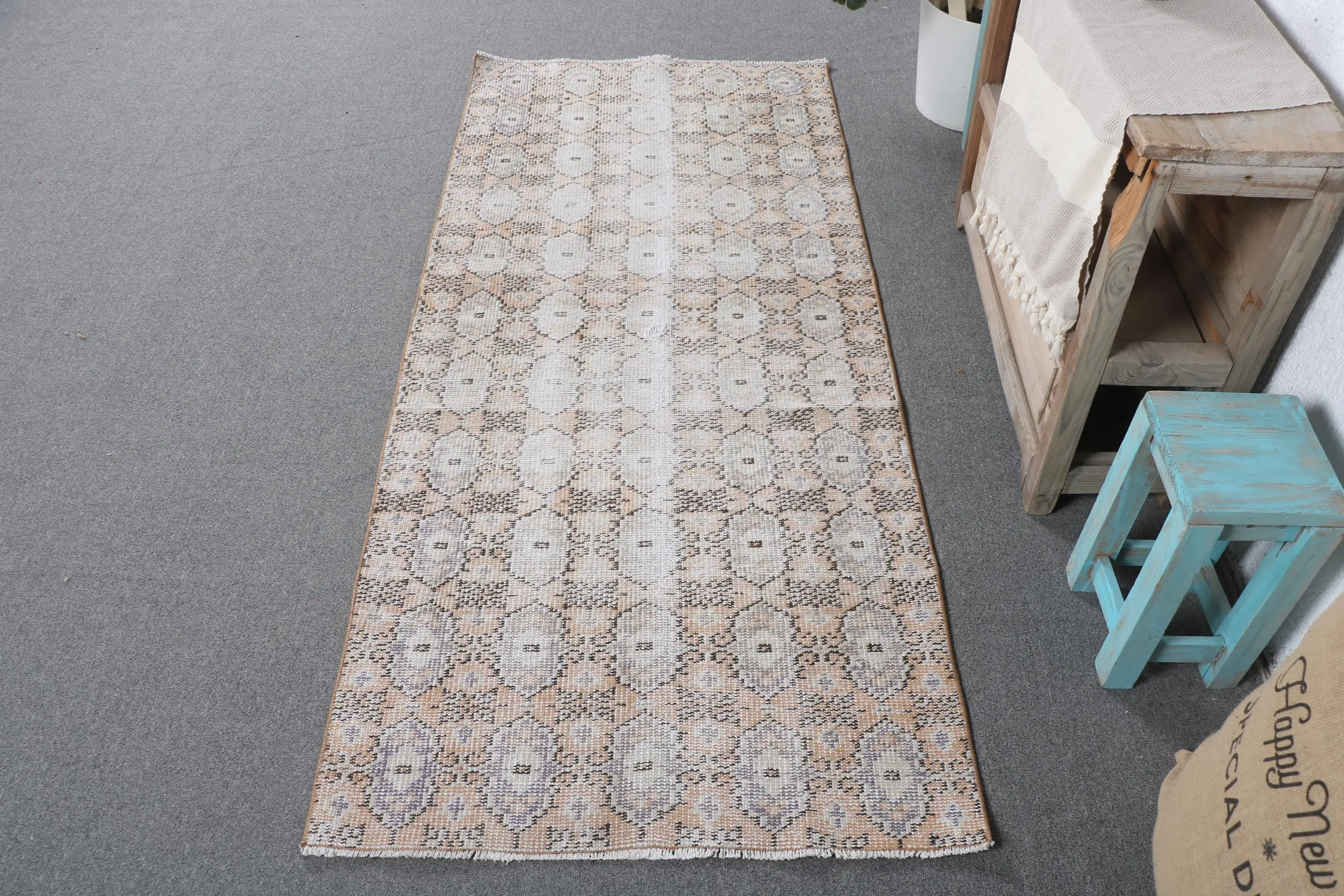 2.7x6.3 ft Türk Halısı, Vintage Halı, Beyaz Çizgili Yün Halı - 1