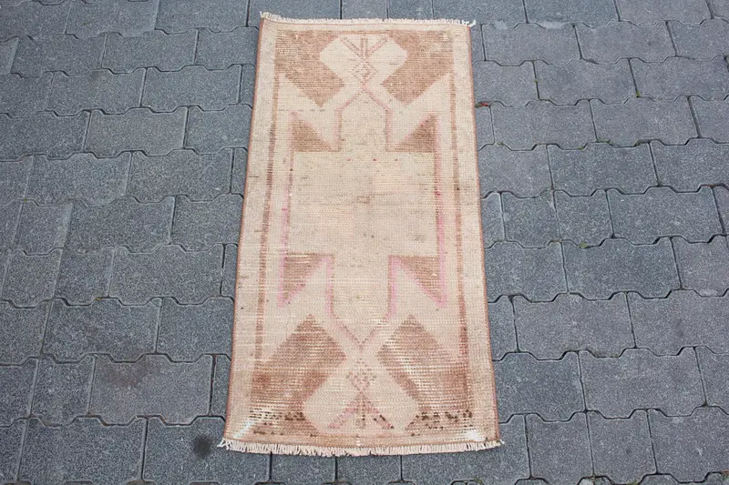 Vintage Turkish Rug, 1.5x3 ft Small Rug, Brown Oushak Ombré Rug - 1
