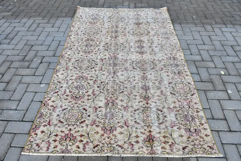 Vintage Türk Halısı, 4.4x7.2 ft Alan Kilimi, Kırmızı Oushak Bordürlü Halı - 1