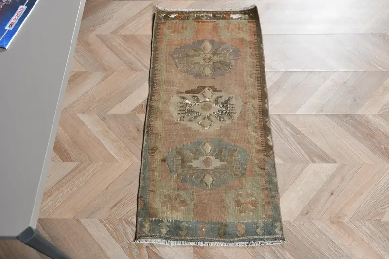 Vintage Türk Küçük Halısı 1.4x3.2 ft, Kilim Kahverengi Yün Halı - 1