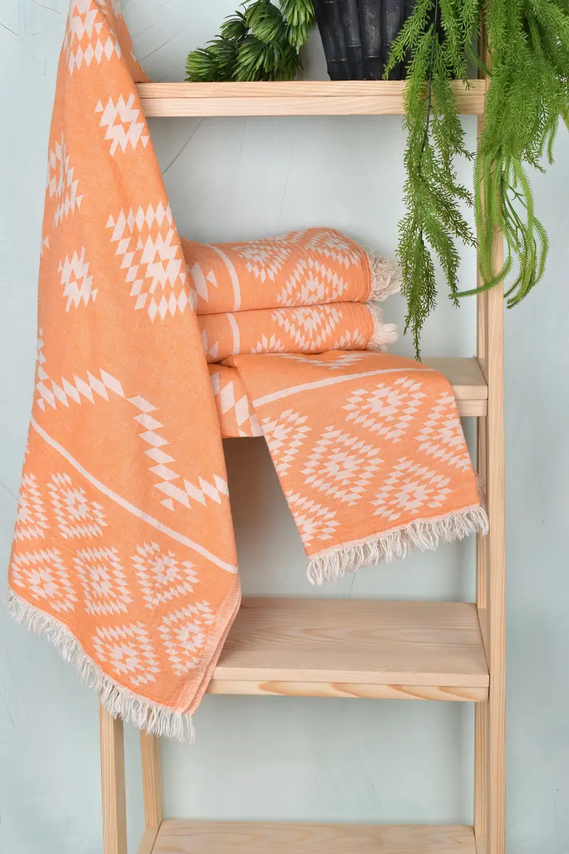 Gift Boxes Towel, Beach Size Towel, Monogram Turkish Bath Towel, Handmade Gift, Cotton towel, Best Friend Gift, First Wedding Anniversary Gift - 7