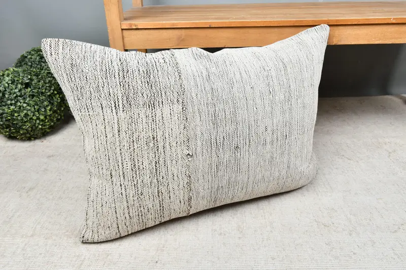 Vintage Kilim Throw Pillow, 20x28 White Pillow Case, Comfy Throw Pillow Sham, Gift Pillow, Nomadic Pillow, Vintage Pillow, Pillow Cover - 7
