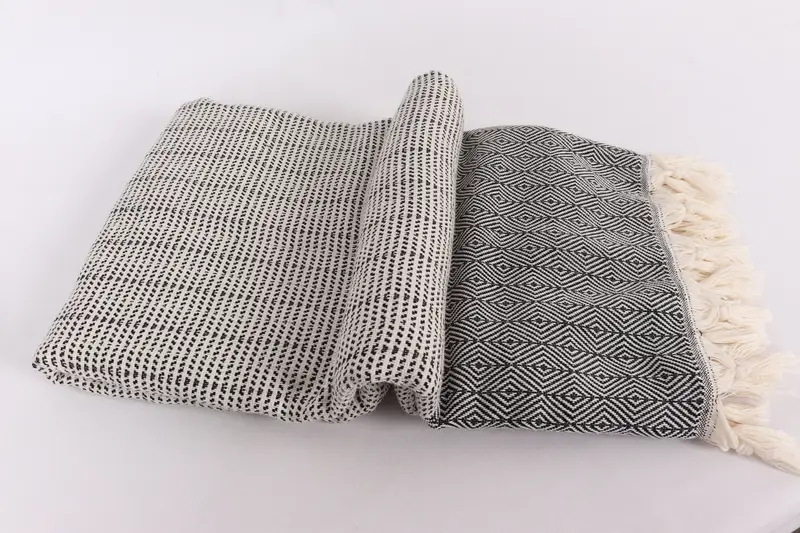 Custom Hochzeitsgeschenke, 80x70 Baumwoll -Diamanttuch, Brautjungferngeschenke, Junggesellengeschenke für Braut, Quenn -Betspannung, Brautduschengeschenk - 6
