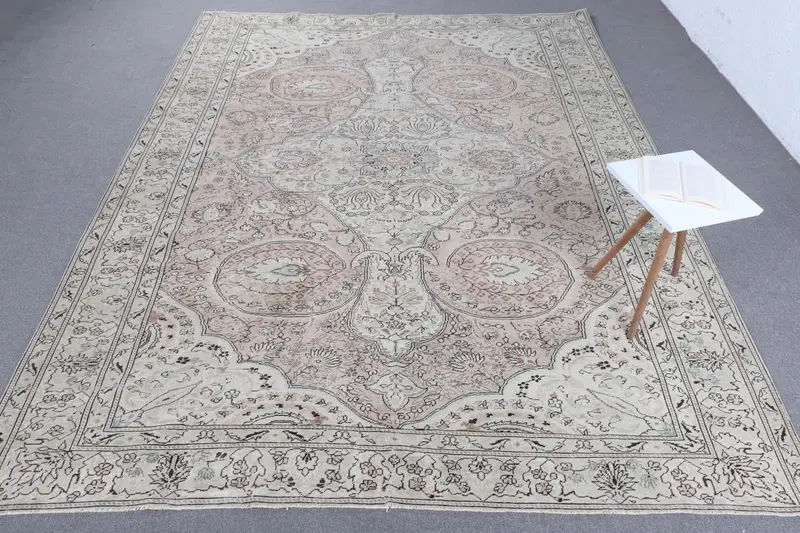 El Yapımı Yeşil Halı, 6.5x10.6 ft Hayvan Baskılı