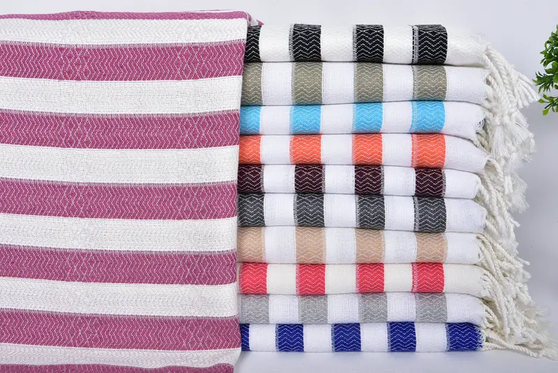 Monogram plaj havlusu, kişiselleştirilmiş plaj havlusu, 70x36 pamuklu çizgili havlu, düğün iyilikleri, lüks Türk peshtemal plaj havlu, iş arkadaşı için hediye - 1