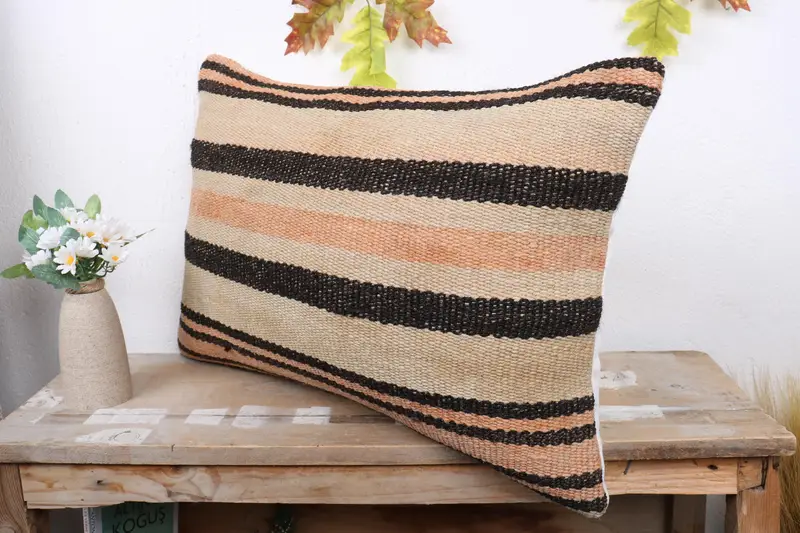 Ottoman Pillow Cover, 16x24 Beige Pillow Case, Boho Pillow, Cushion Cover, Cotton Cushion Cover, Ethnical Kilim Rug Pillow, Vintage Kilim Pillow - 4