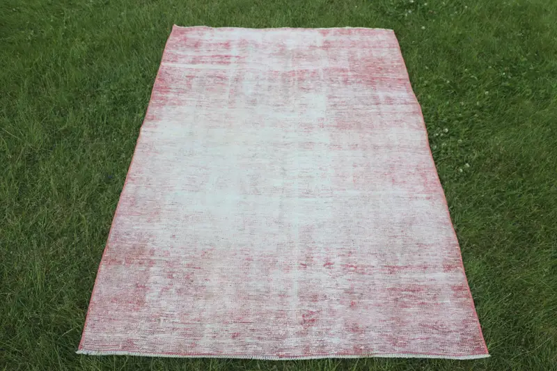 Handmade Bronze Rug, 0.5x8.6 ft Floral & Paisley